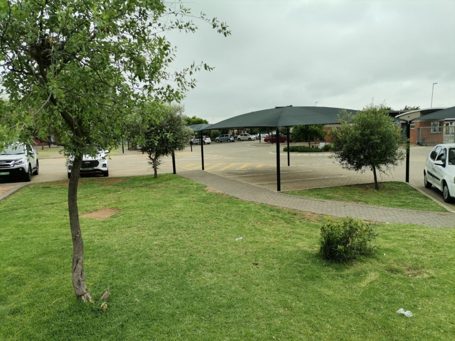 2 Bedroom Property for Sale in Raceway Free State